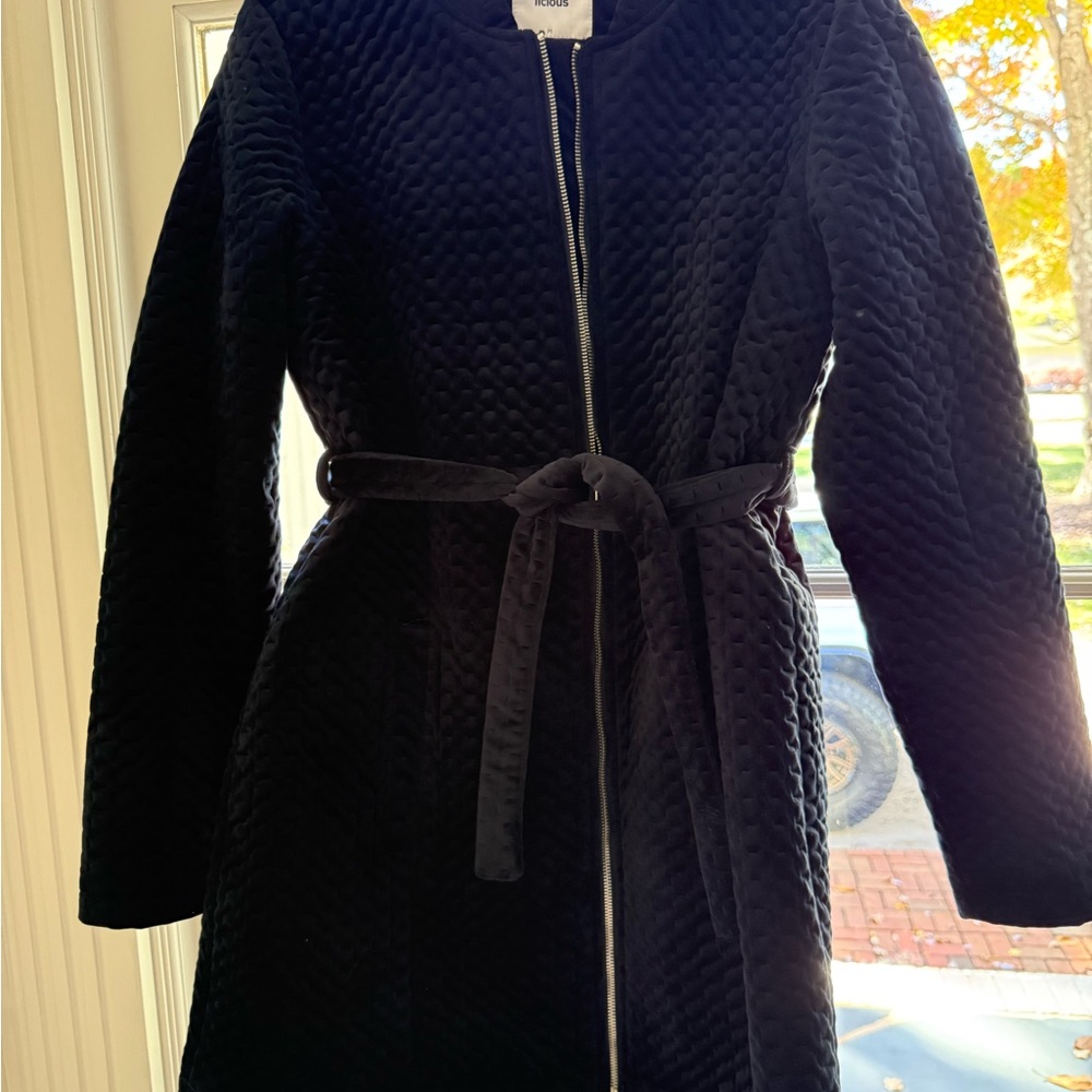 Mama Licious Navy Velvet Quilted Coat